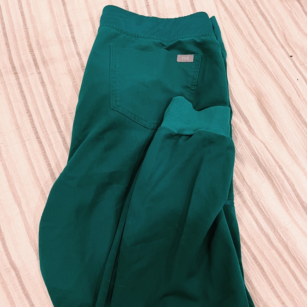 Figs jogger scrub pants